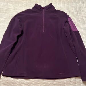 Eddie Bauer fleece top. XL. Plum color